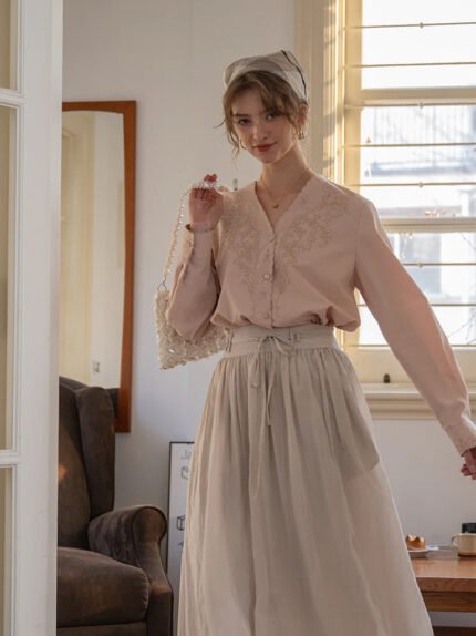 France Style - Scallop Embroidery Vintage Blouse